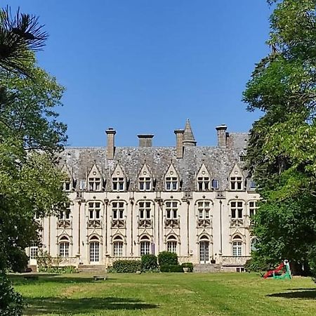 Charmant Studio Au Calme Tout Confort Dans Chateau Neo Gothique Proche Zenith Comet Orleans Parking Voiture Gratuit Wifi Haut Debit Rue Des Montees المظهر الخارجي الصورة